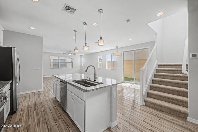 1724 S 82ND Place, Mesa, AZ 85209
