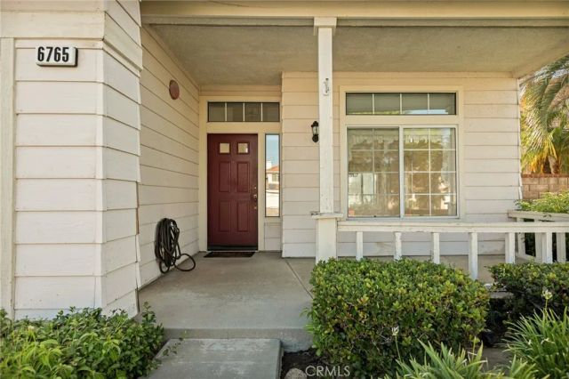 6765 Tiara, Highland, CA 92346