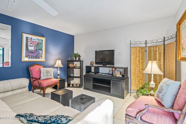 1166 6th Avenue 2c, Vero Beach, FL 32960