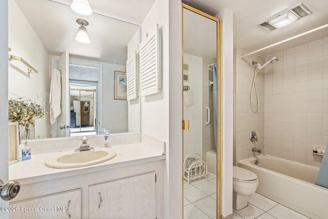 1166 6th Avenue 2c, Vero Beach, FL 32960