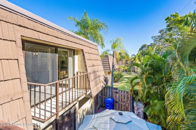 1166 6th Avenue 2c, Vero Beach, FL 32960