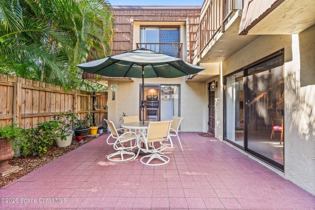 1166 6th Avenue 2c, Vero Beach, FL 32960