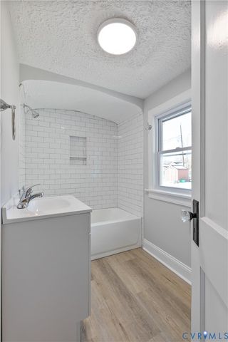 1305 Overlook St, Richmond, VA 23224