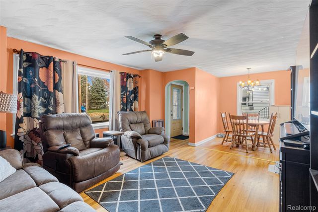 821 Ryan Street, Owosso, MI 48867