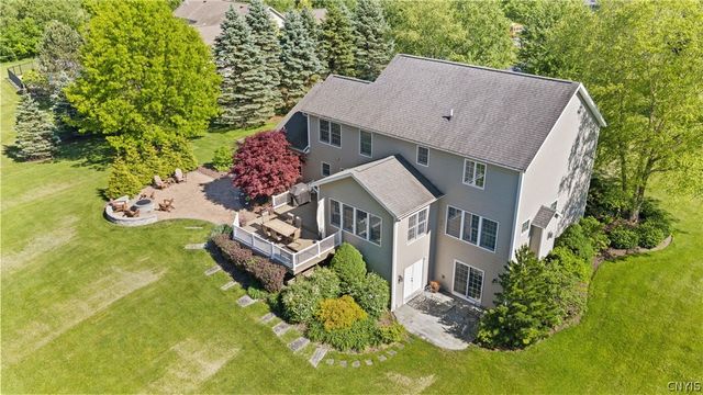 7 Calemad Drive, Skaneateles, NY 13152