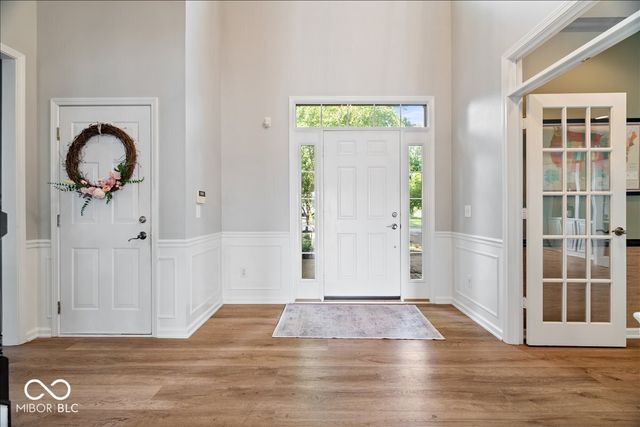 6563 Bainbridge Way, Zionsville, IN 46077