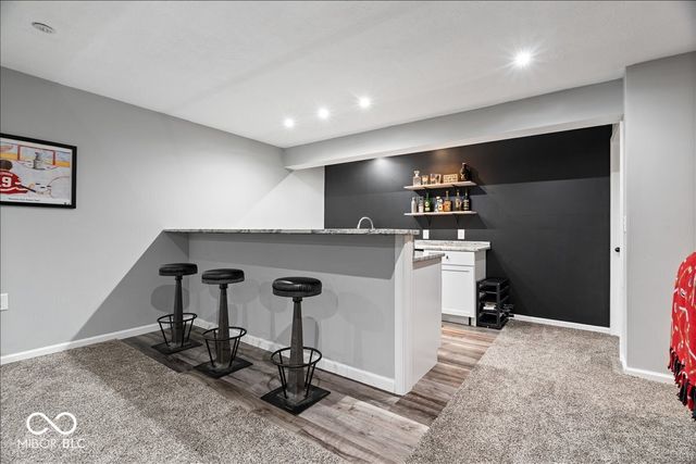 6563 Bainbridge Way, Zionsville, IN 46077