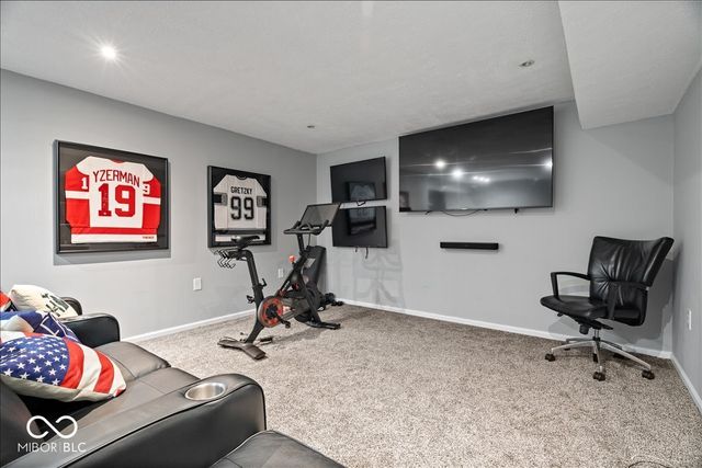 6563 Bainbridge Way, Zionsville, IN 46077