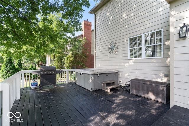 6563 Bainbridge Way, Zionsville, IN 46077