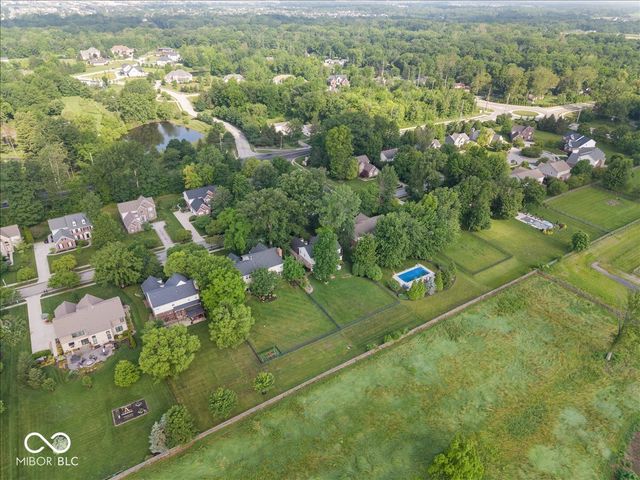 6563 Bainbridge Way, Zionsville, IN 46077