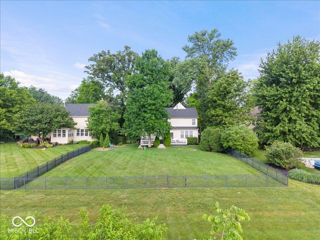 6563 Bainbridge Way, Zionsville, IN 46077