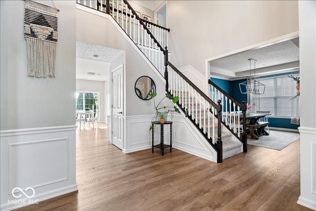 6563 Bainbridge Way, Zionsville, IN 46077