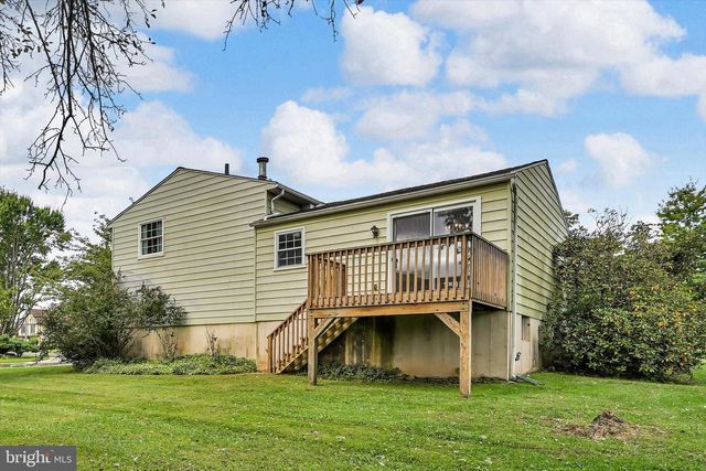 15 ELM ST, Reading, PA 19606