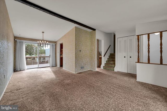 15 ELM ST, Reading, PA 19606
