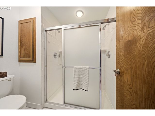 8407 Nw 15TH Ct, Vancouver, WA 98665