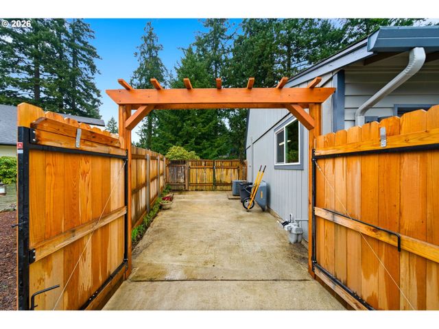8407 Nw 15TH Ct, Vancouver, WA 98665