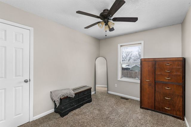 109 NE 6th Court, Grimes, IA 50111