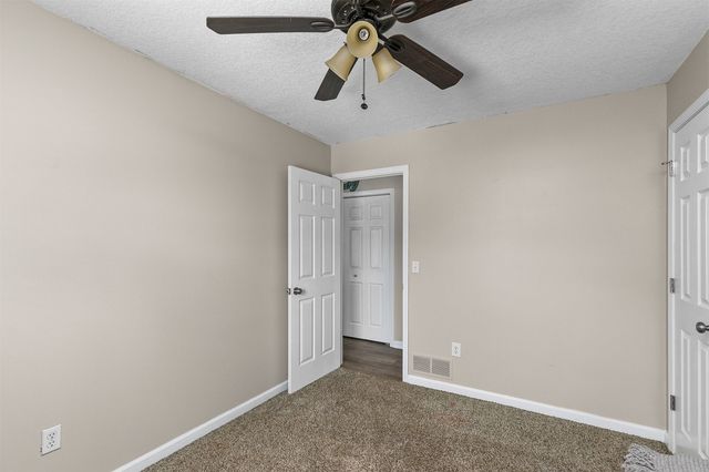 109 NE 6th Court, Grimes, IA 50111