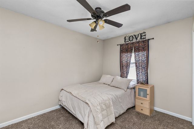 109 NE 6th Court, Grimes, IA 50111