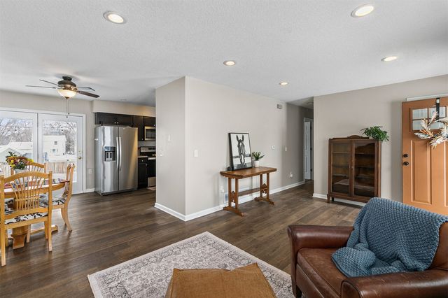 109 NE 6th Court, Grimes, IA 50111