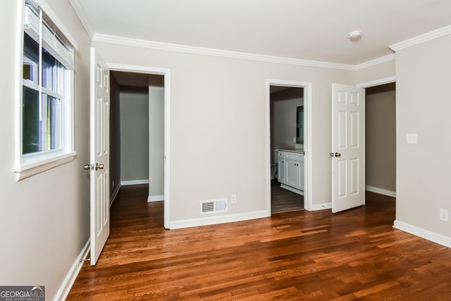 598 Oakside Drive SW, Atlanta, GA 30331