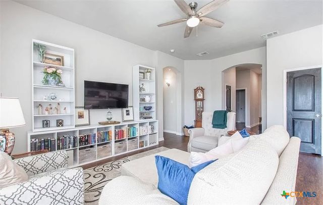 1107 Lilac Ledge Drive, Temple, TX 76502