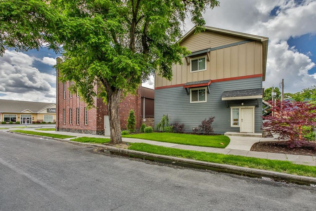 820 E Nora Ave, Spokane, WA 99207 photo 4