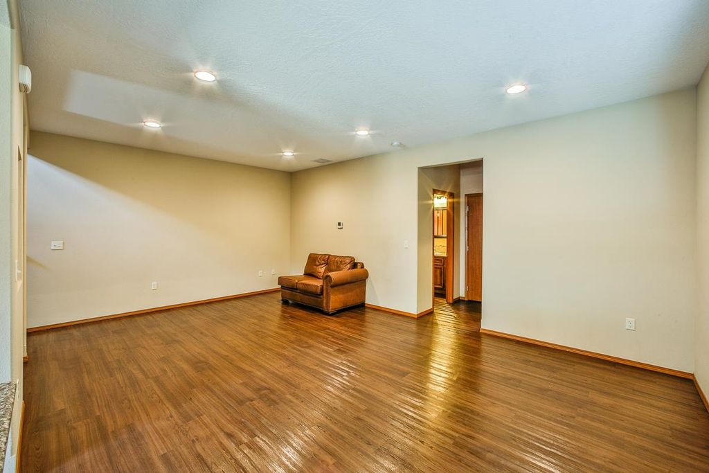 820 E Nora Ave, Spokane, WA 99207 photo 8