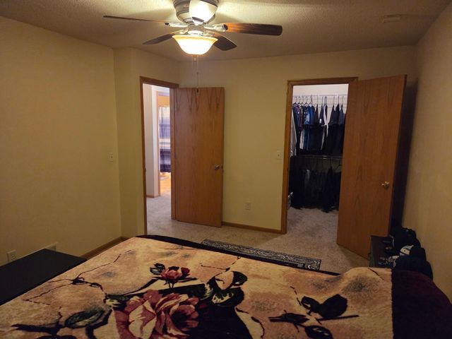 2155 Cleveland Lane S, Cambridge, MN 55008