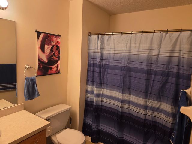 2155 Cleveland Lane S, Cambridge, MN 55008