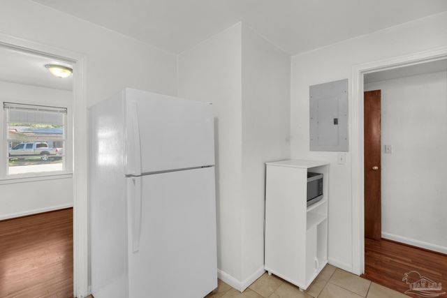 102 Ariola Ave, Pensacola, FL 32503