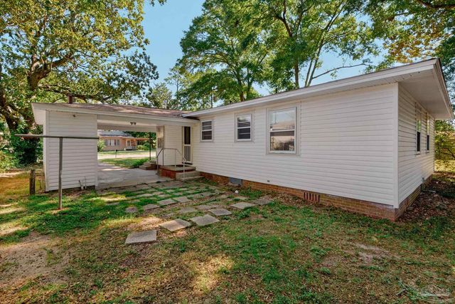 102 Ariola Ave, Pensacola, FL 32503