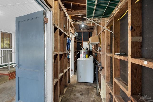 102 Ariola Ave, Pensacola, FL 32503