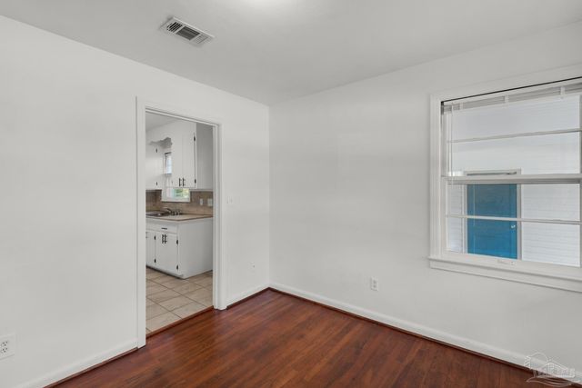 102 Ariola Ave, Pensacola, FL 32503