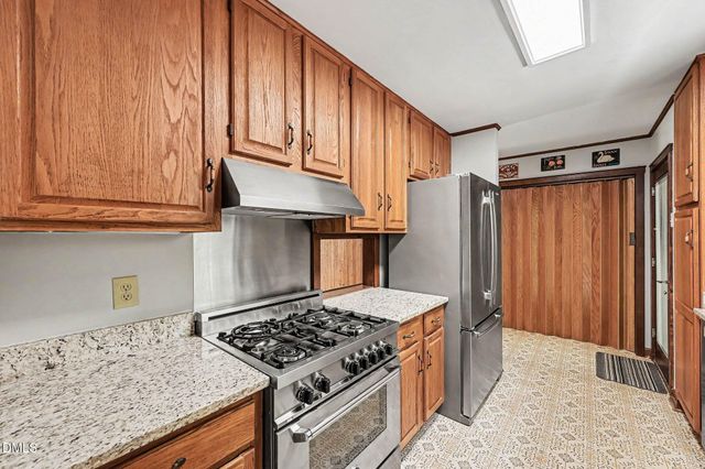 200 Spring Valley Road, Carrboro, NC 27510