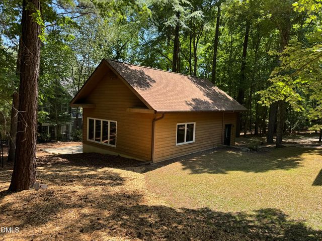 200 Spring Valley Road, Carrboro, NC 27510
