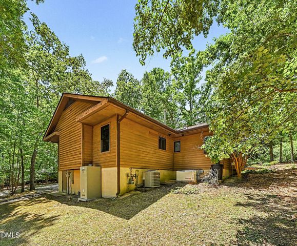 200 Spring Valley Road, Carrboro, NC 27510