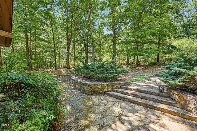 200 Spring Valley Road, Carrboro, NC 27510