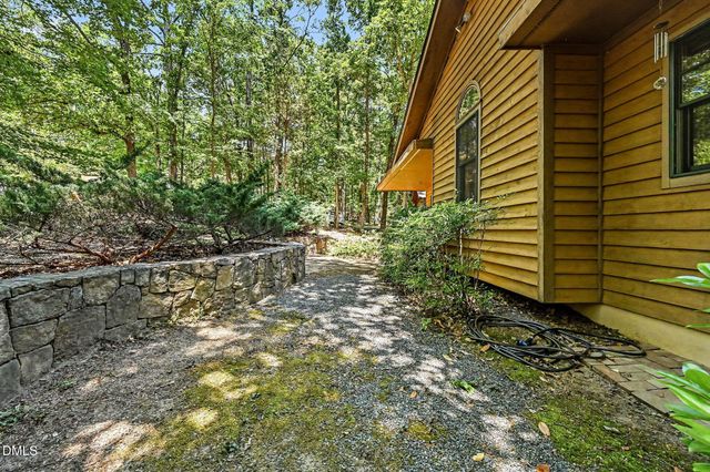 200 Spring Valley Road, Carrboro, NC 27510