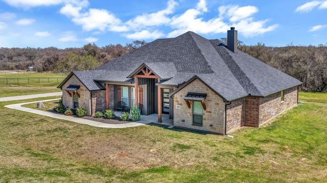 1008 Laramie Road, Poolville, TX 76487