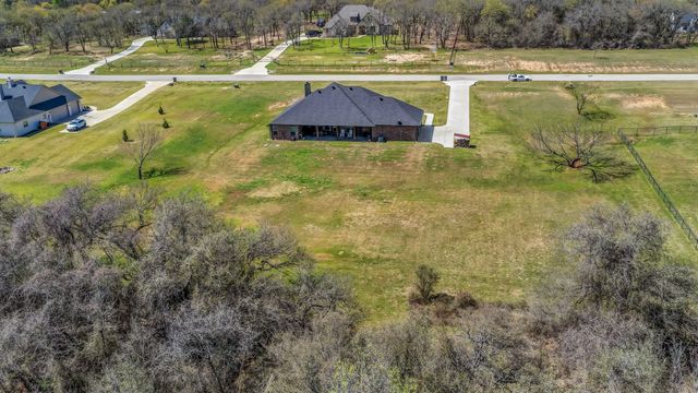 1008 Laramie Road, Poolville, TX 76487