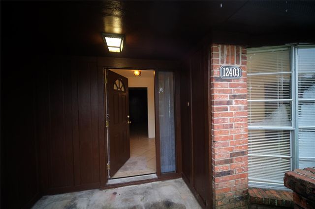 12403 Bexley Drive, Houston, TX 77099