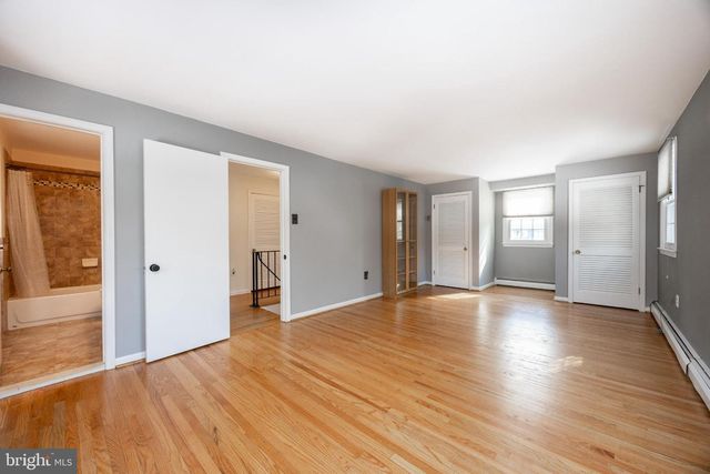 1237 E STRASBURG RD, West Chester, PA 19380