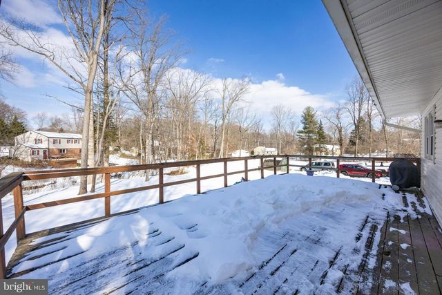 1237 E STRASBURG RD, West Chester, PA 19380