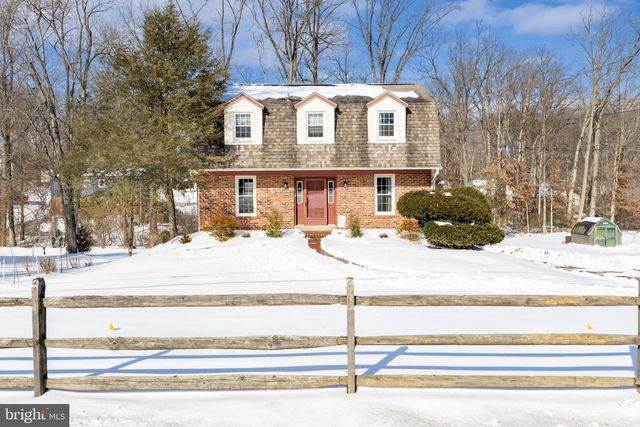 1237 E STRASBURG RD, West Chester, PA 19380