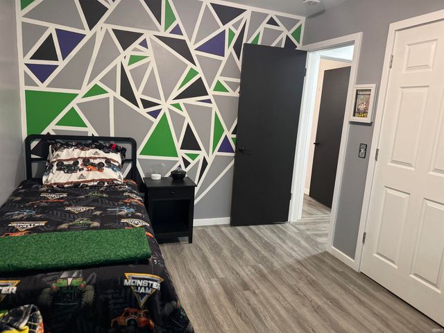 136 W MEEK Drive, Bunker Hill, IN 46914