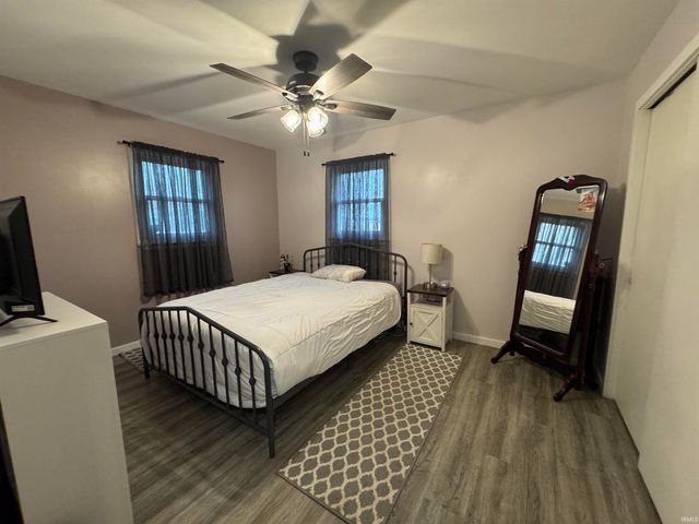 136 W MEEK Drive, Bunker Hill, IN 46914