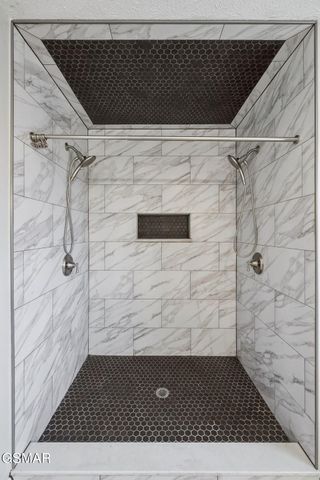 734 Southview Circle, Kodak, TN 37764