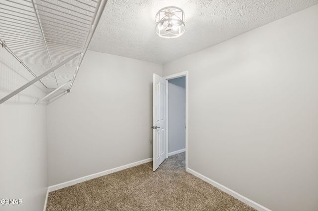 734 Southview Circle, Kodak, TN 37764