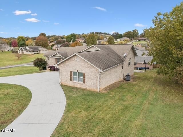 734 Southview Circle, Kodak, TN 37764